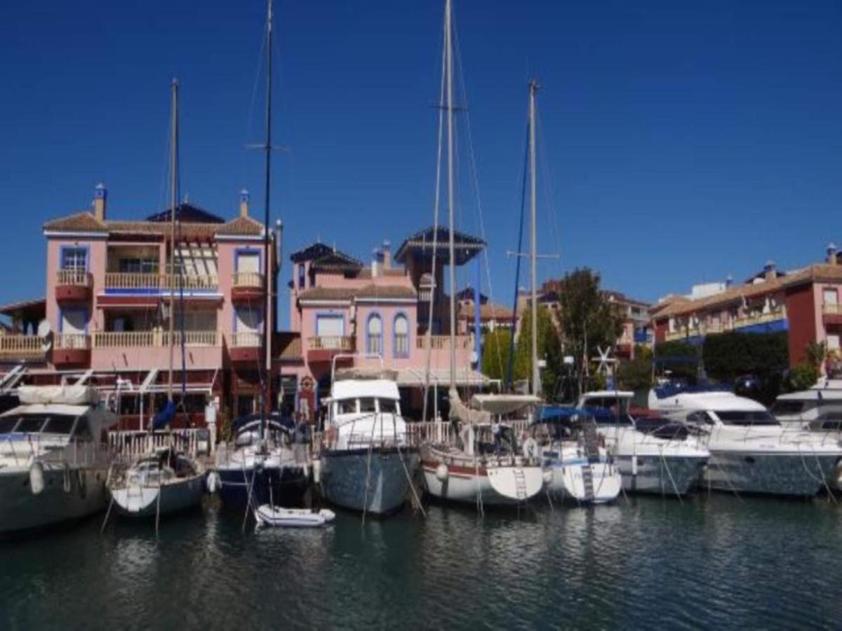Апартаменты Harbour View - 2 Bed Apt - Торевьиа Экстерьер фото